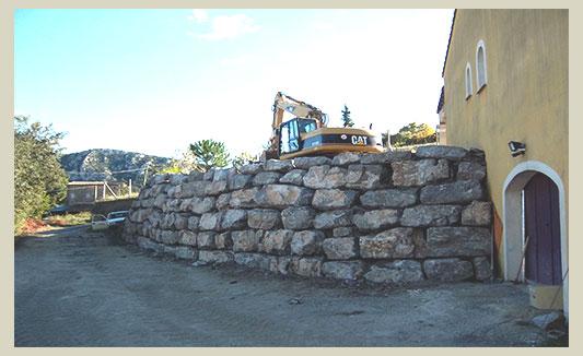 enrochement sous maison